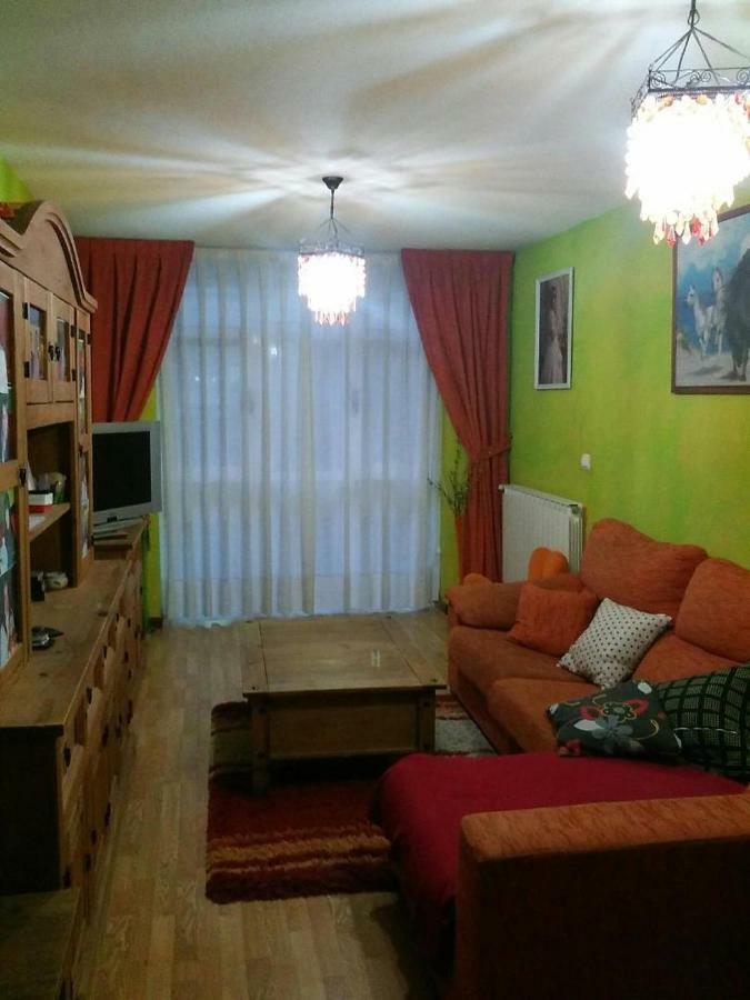 Ferienwohnung Apartamento Rio Guena Onís Exterior foto